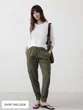 Womens Banana Republic Olive Cargo Jogger Pants
